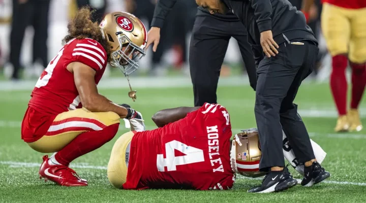 San Francisco 49ers CB Emmanuel Moseley Out for Rest of Season with Torn ACL